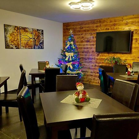 Buşteni Casa Raisa酒店 外观 照片