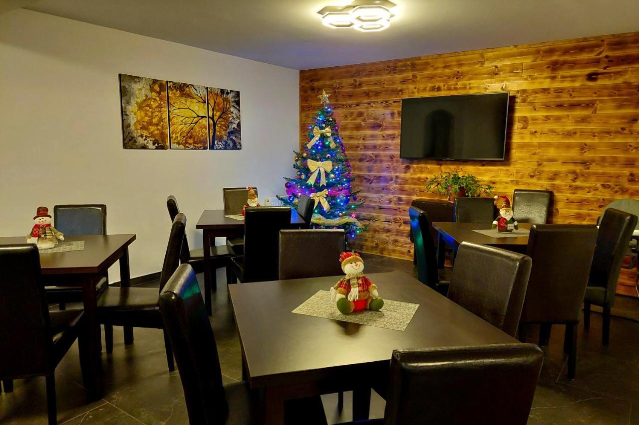 Buşteni Casa Raisa酒店 外观 照片